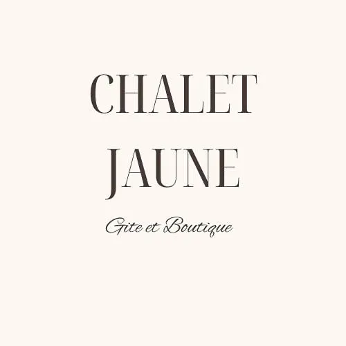 Chalet Jaune Le Grand Som Sarcenas 0*,  France